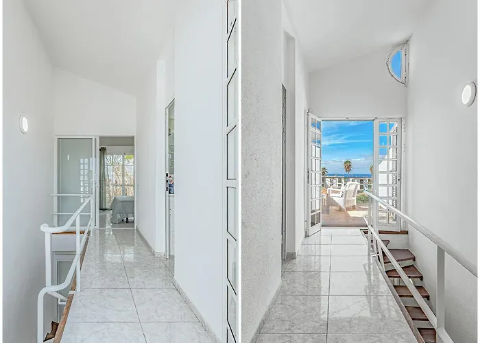 Διαμέρισμα Tenerifeopenhome 3-story Flat Playa Americas
